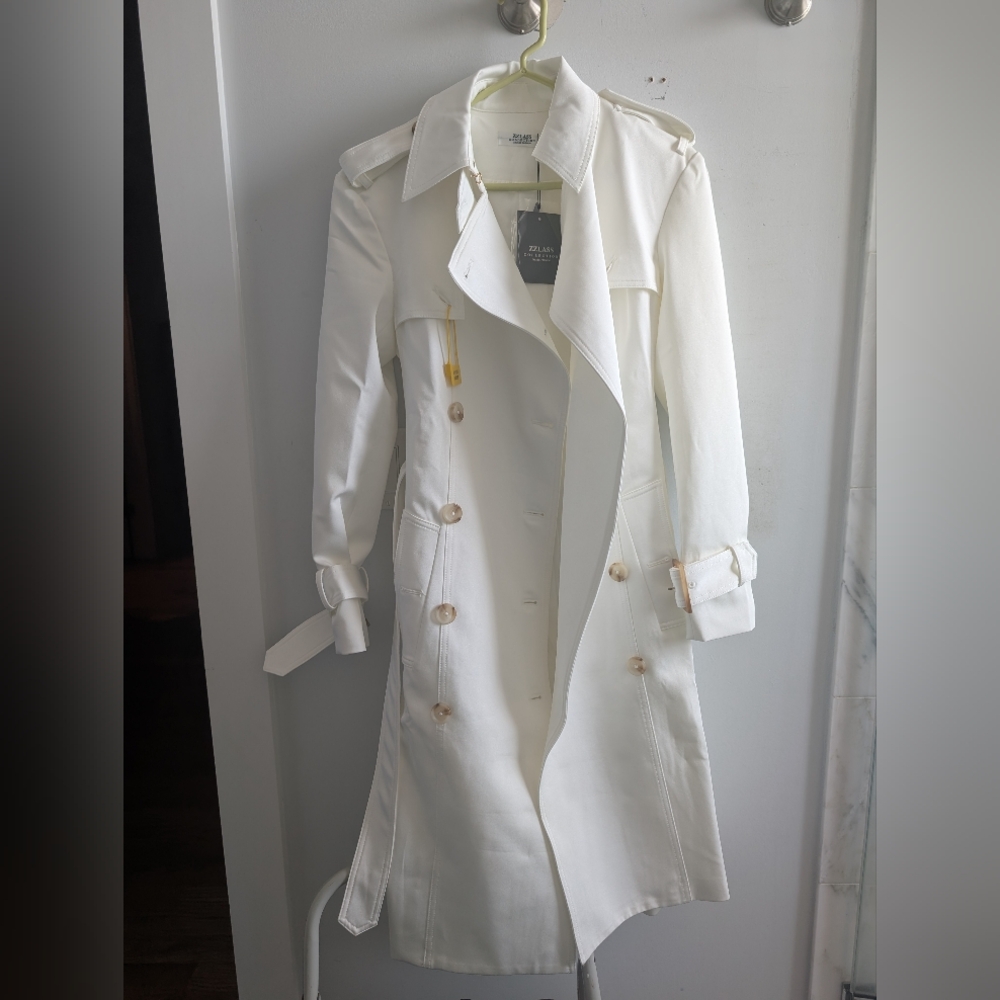 So Not Size Zero White double breasted trench